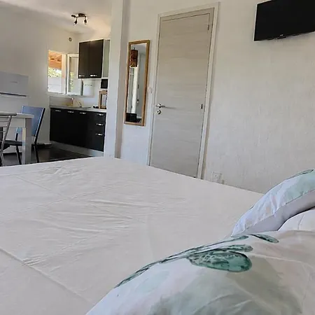 Dolce & A1 Avec Piscine Et Terrasse Apartamento